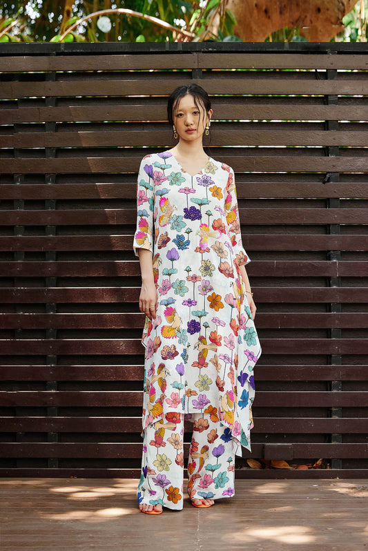 Flora Kurta With Pants