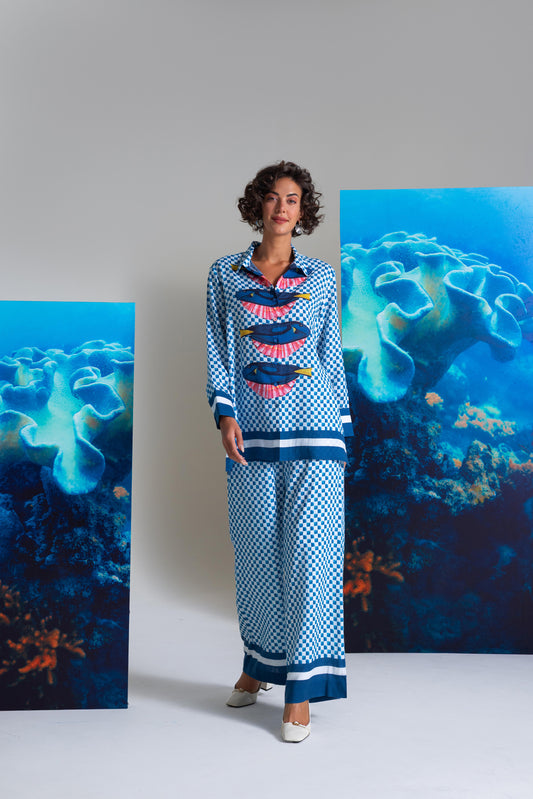 Overlaying Shell & Fish Printed Shirt With  Pants