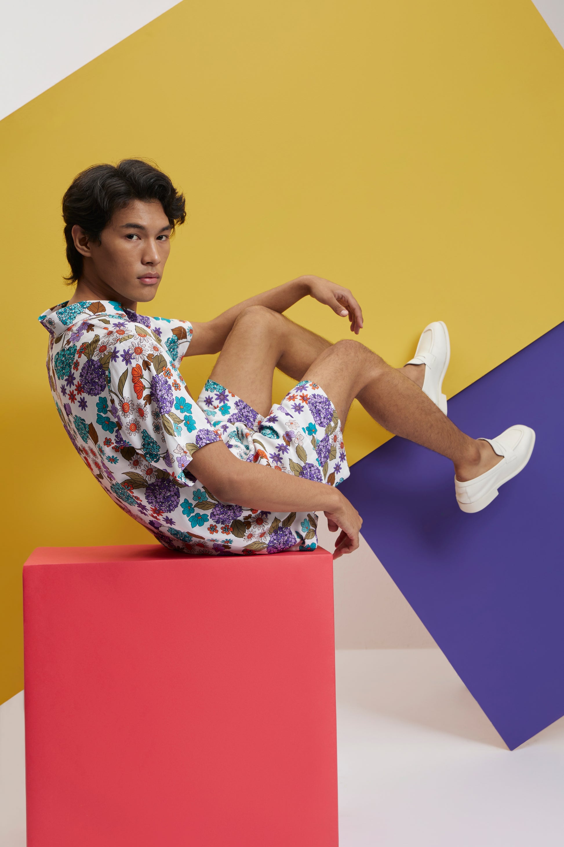 Mosaic Shirt with Shorts for Male